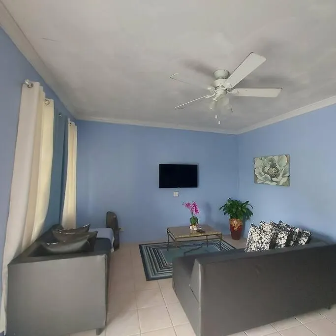 A Rare Find Apartment Nassau